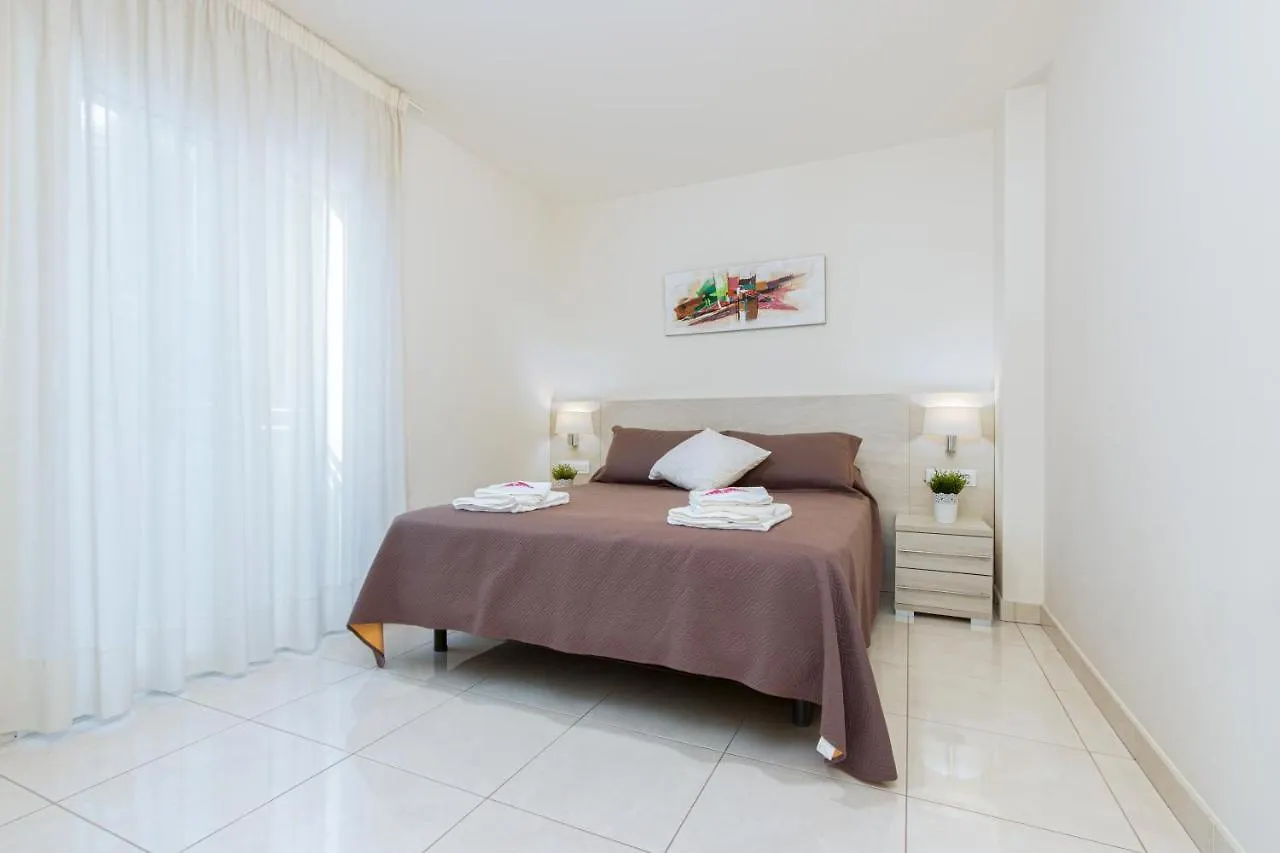Apartment Apart-Rent Apartamento Francesc Macia 2003 Roses Spain